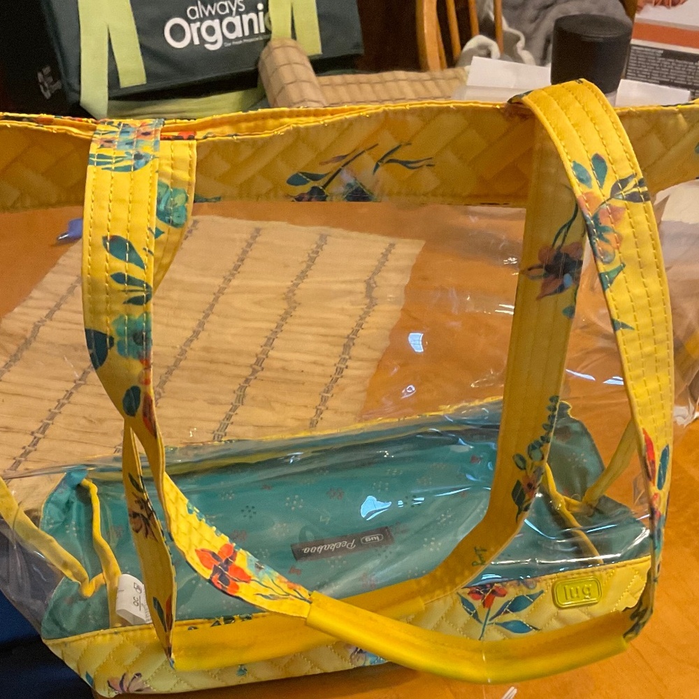 LUG peekaboo bag